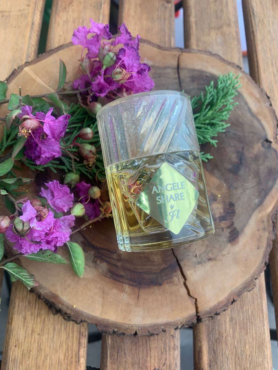 آنجل شیر عطر کنیاک